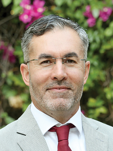Oscar Valadez
